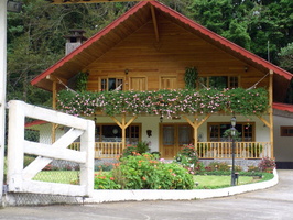 Cerro Punta bavarian style home